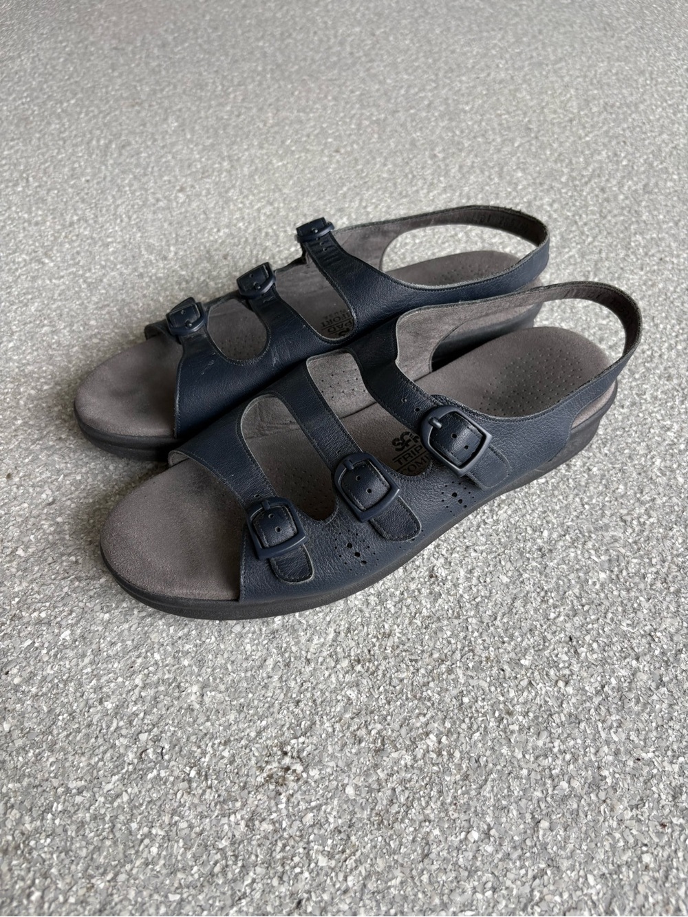 SAS Trio II women's sandals size 9.5
